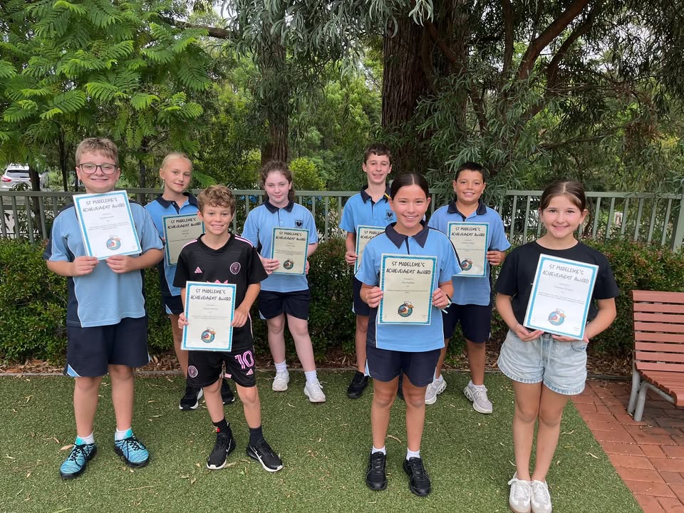 988068295934501_1705707734170550-1